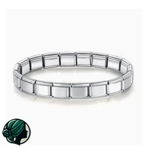 دستبند چارم ایتالیایی استیل نقره‌ای رنگ ثابت با طراحی مربعی براق